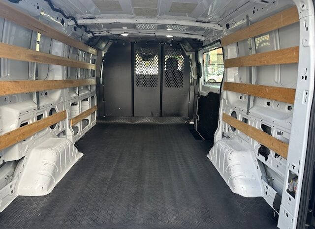 
								2021 Ford Transit 250 Cargo Van full									