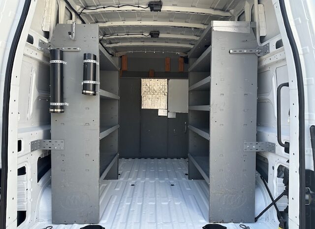 
								2018 Nissan NV2500 Cargo Van **HIGH ROOF** full									