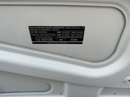 
										2018 Nissan NV2500 Cargo Van **HIGH ROOF** full									