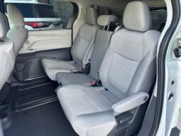 
										2022 Toyota Sienna LE Minivan full									