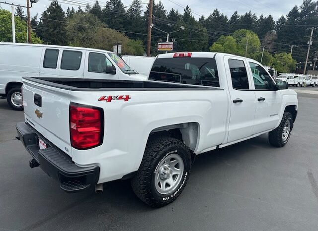 
								2019 Chevrolet Silverado 1500 DOUBLE CAB 4×4 Pickup full									