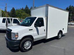 
										2023 Ford E350 Cutaway Van **12ft BOX** full									