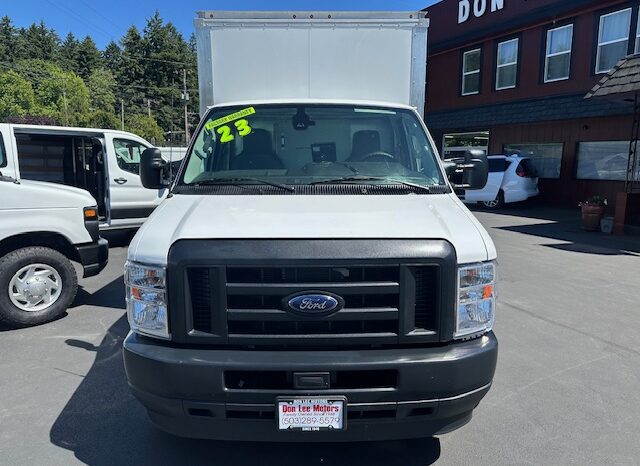 
								2023 Ford E350 Cutaway Van **12ft BOX** full									