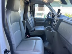 
										2023 Ford E350 Cutaway Van **12ft BOX** full									