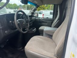 
										2017 Chevrolet Express 3500 Cutaway Van **12ft BOX** full									