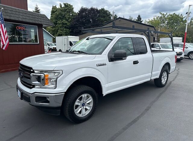 
								2018 Ford F150 Super Cab XLT Pickup full									