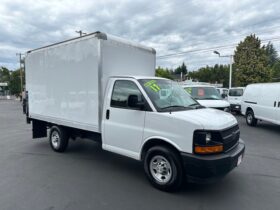 2017 Chevrolet Express Cutaway Van **12ft BOX with LIFTGATE**