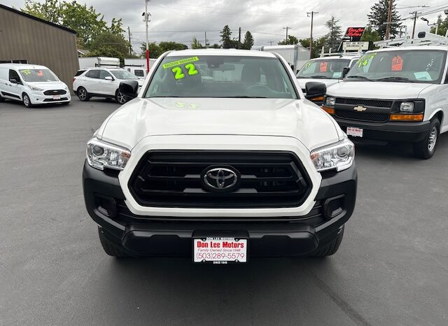 
								2022 Toyota Tacoma Access Cab Pickup full									