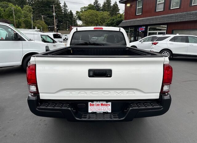 
								2022 Toyota Tacoma Access Cab Pickup full									