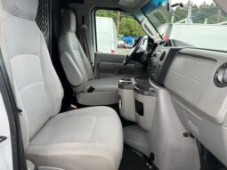 
										2011 Ford E250 Cargo Van full									