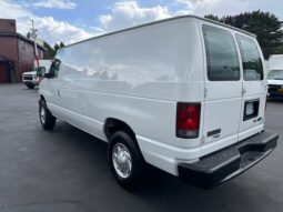 
										2011 Ford E250 Cargo Van full									