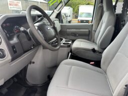 
										2011 Ford E250 Cargo Van full									