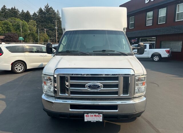 
								2012 Ford E350 Cutaway Van **12ft BOX** full									