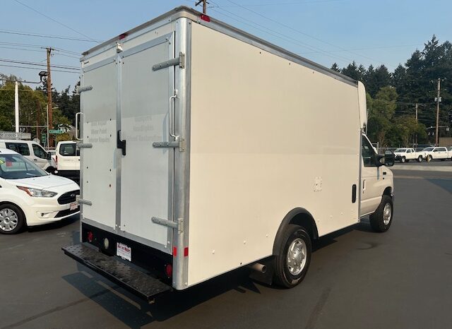 
								2012 Ford E350 Cutaway Van **12ft BOX** full									