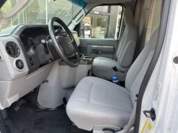 
										2012 Ford E350 Cutaway Van **12ft BOX** full									