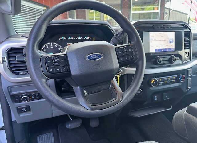 
								2021 Ford F150 SuperCrew Cab XLT Pickup full									