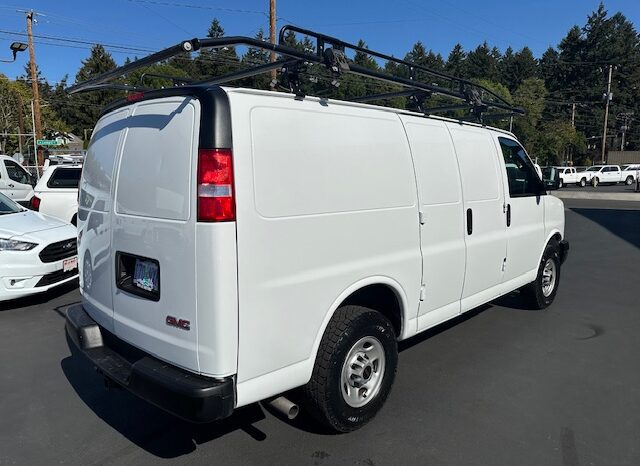 
								2023 GMC Savana 2500 Cargo Van full									