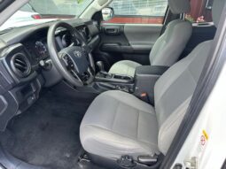 
										2019 Toyota Tacoma Access Cab Pickup full									