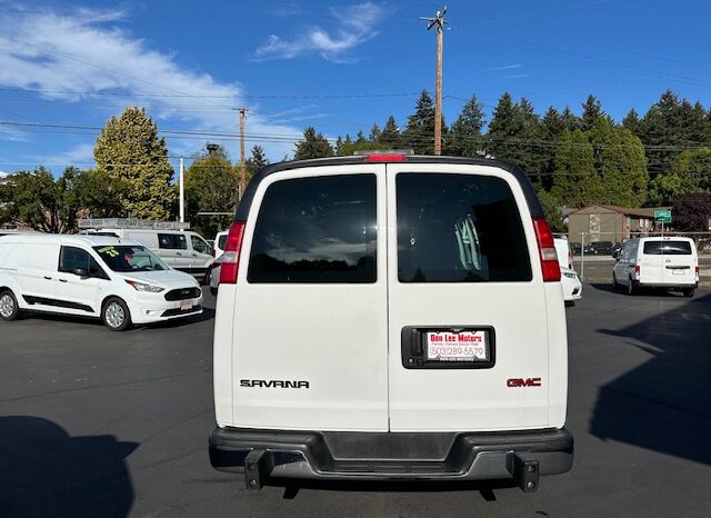 
								2018 GMC Savana 2500 Cargo Van full									