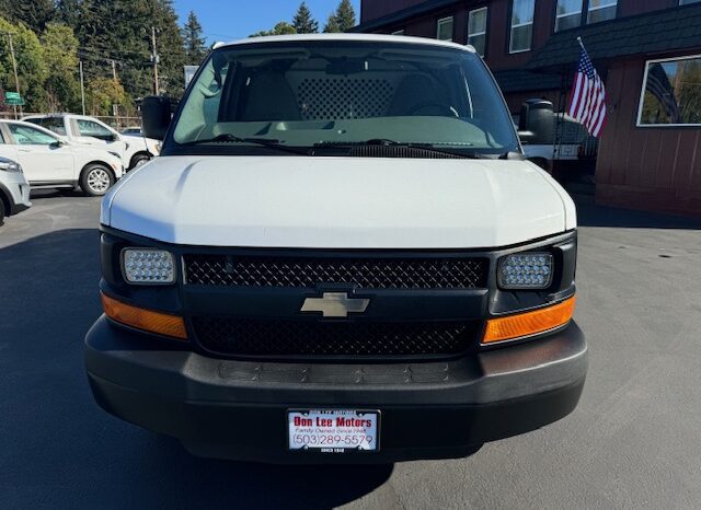 
								2014 Chevrolet Express 2500 Cargo Van full									