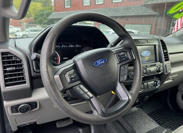 
								2020 Ford F250 Super Cab 4×4 Pickup full									