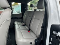 
										2020 Ford F250 Super Cab 4×4 Pickup full									