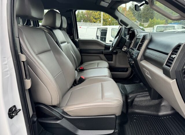 
								2020 Ford F250 Super Cab 4×4 Pickup full									