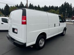 
										2020 Chevrolet Express 2500 Cargo Van full									