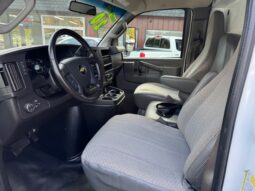 
										2020 Chevrolet Express 3500 Cutaway Van **10ft SERVICE BODY** full									