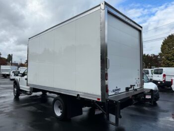 2022 Ford F450 Super Duty 4×4 **16′ BOX** Truck