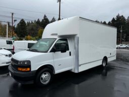 
										2021 Chevrolet Express 3500 Cutaway **15ft BOX** full									