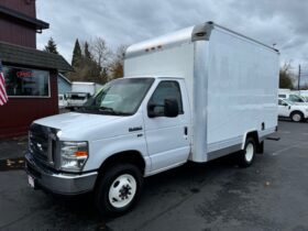 2013 Ford E350 Cutaway Van **12ft BOX**