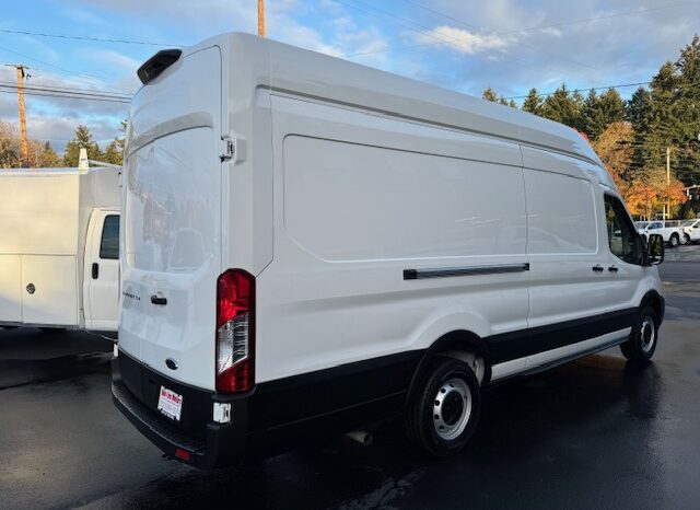 
								2022 Ford Transit 250 HIGH ROOF 148 Extended Length Cargo Van full									