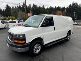 2022 GMC Savana 2500 Cargo Van