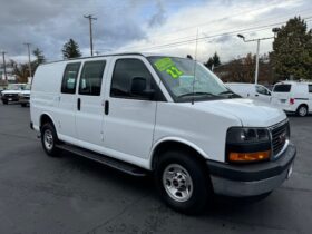 2022 GMC Savana 2500 Cargo Van