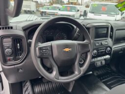 
										2022 Chevrolet Silverado 1500 Regular Cab **8ft SERVICE BODY** full									