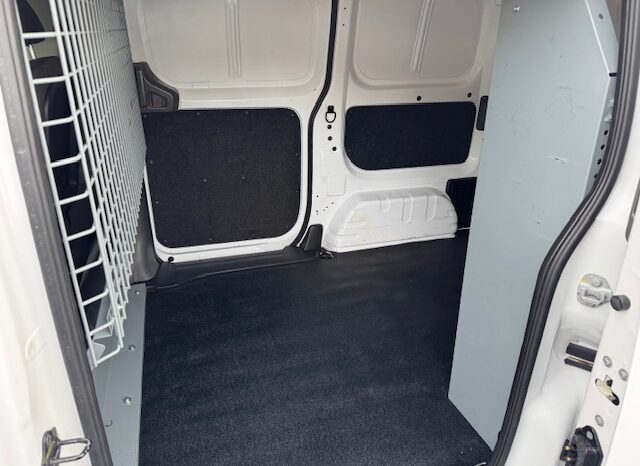 
								2020 Nissan NV200 SV Cargo Van full									