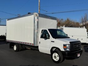 2019 Ford E350 Cutaway Van **16ft BOX with LIFTGATE**