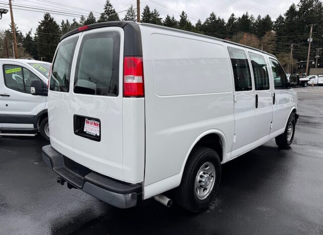 
								2019 Chevrolet Express 2500 Cargo Van full									