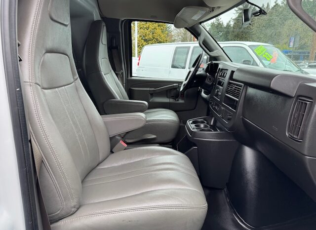 
								2019 Chevrolet Express 2500 Cargo Van full									