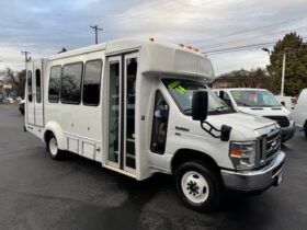 2014 Ford E350 Cutaway Van **SHUTTLE BUS**