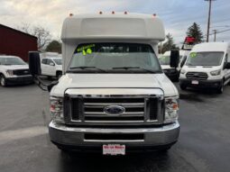 
										2014 Ford E350 Cutaway Van **SHUTTLE BUS** full									