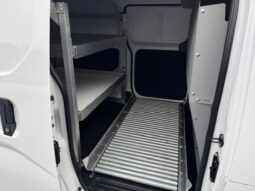 
										2019 Nissan NV200 SV Cargo Van full									