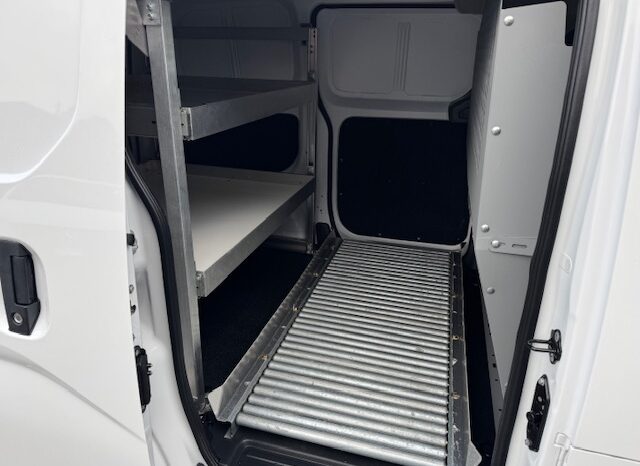 
								2019 Nissan NV200 SV Cargo Van full									