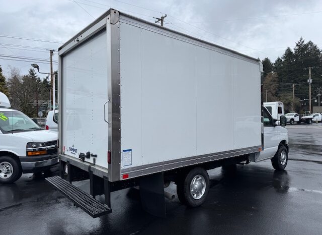 
								2024 Ford E350 Cutaway Van **14ft BOX** full									