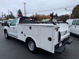 
										2022 Chevrolet Silverado 1500 Regular Cab **8ft SERVICE BODY** full									