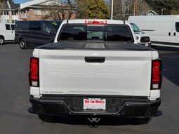 
										2024 Chevrolet Colorado Crew Cab 4×4 Pickup full									