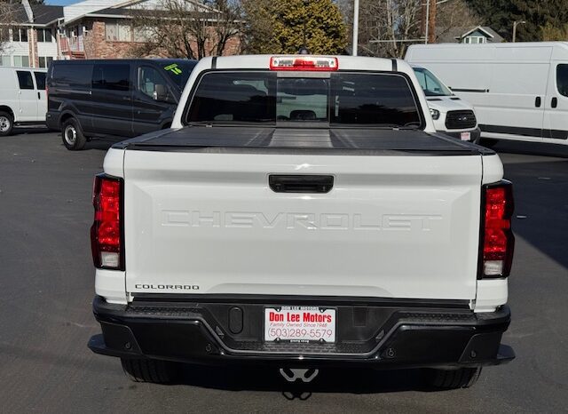 
								2024 Chevrolet Colorado Crew Cab 4×4 Pickup full									