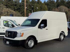 2015 Nissan NV2500 HIGH ROOF Cargo Van