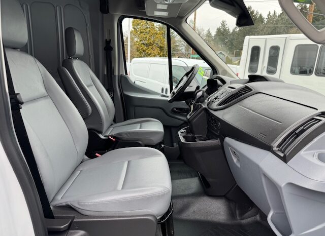 
								2018 Ford Transit 250 MEDIUM ROOF 148 Cargo Van full									